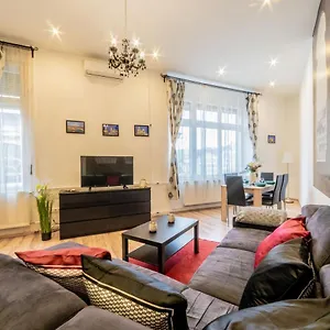  דירה Real Apartments Anker